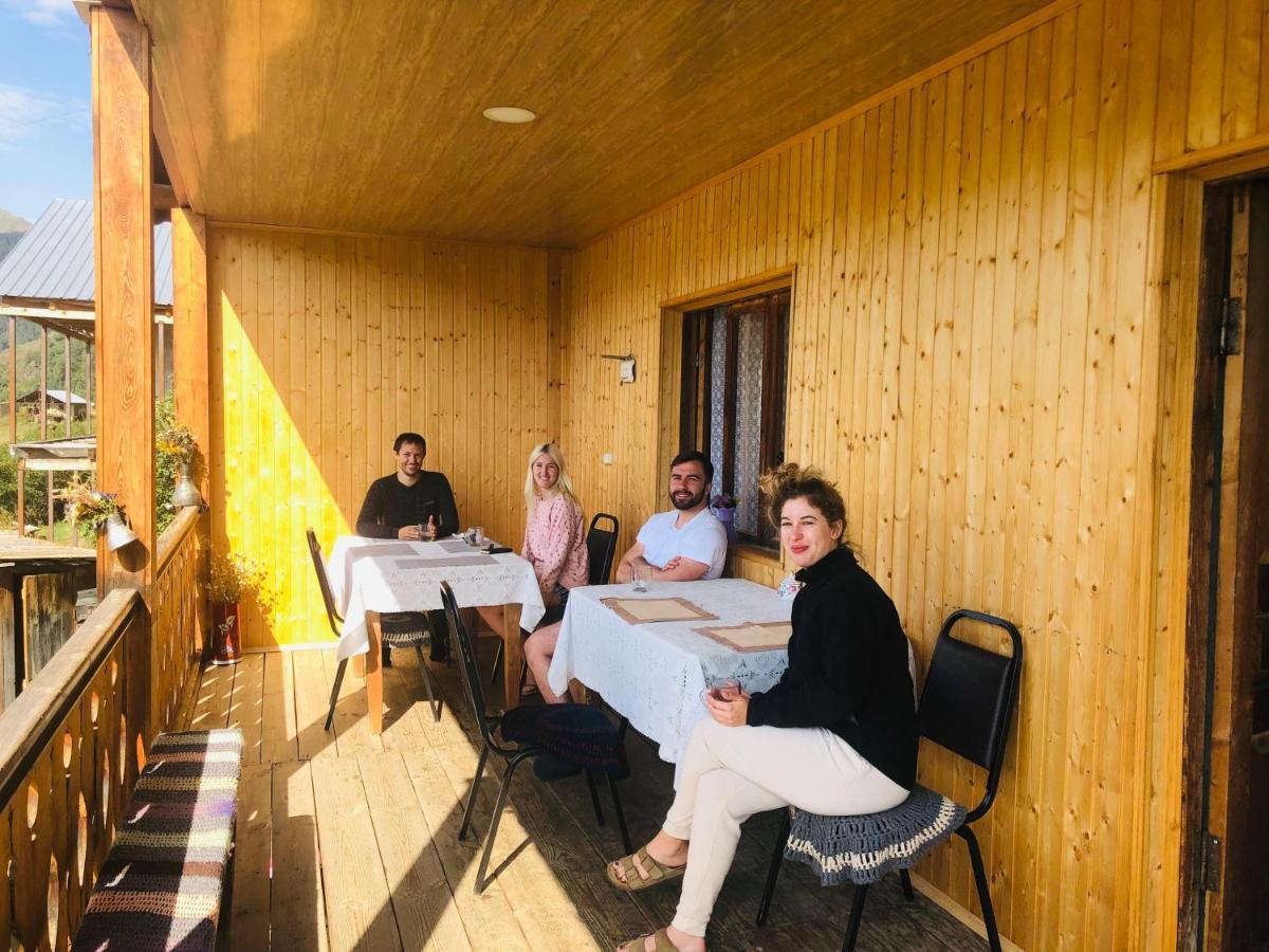 Guest House Gere Omalo Екстер'єр фото